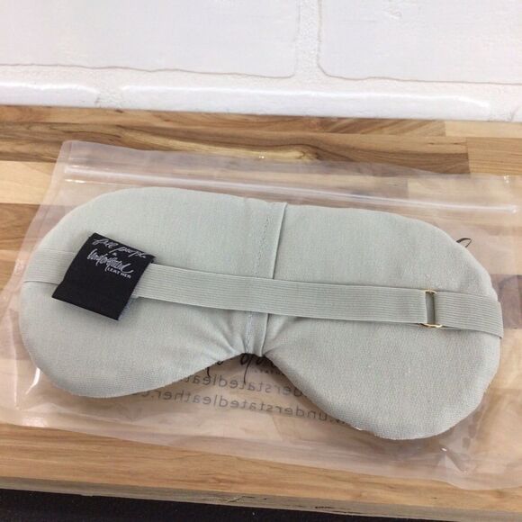 FREE People NWOT starry-eyed mask sleep care face cushion mask eye care selfcare - Picture 5 of 8